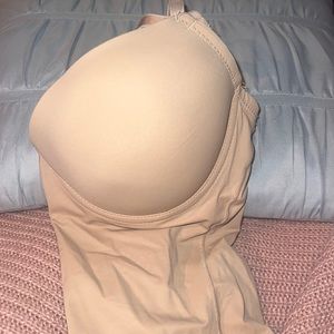 38C bodyshapewear with detachable area on the bottom part